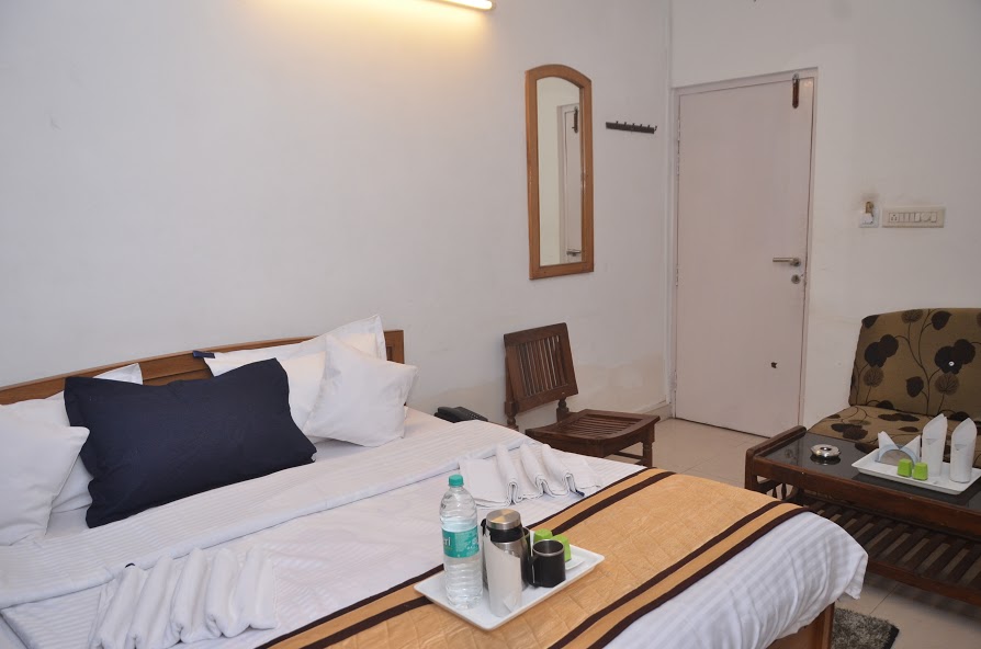 HOTEL EUROPE PLAZA | STANDARD ROOM WITH BALCONY